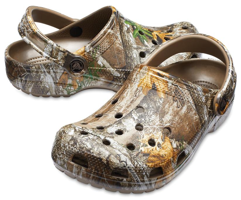 Women/Men Classic Realtree Edge® Clog Walnut | Crocs Clogs