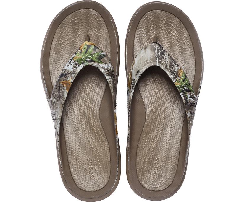 Men Swiftwater™ Realtree Edge® Wave Flip Walnut | Crocs Flip-Flops