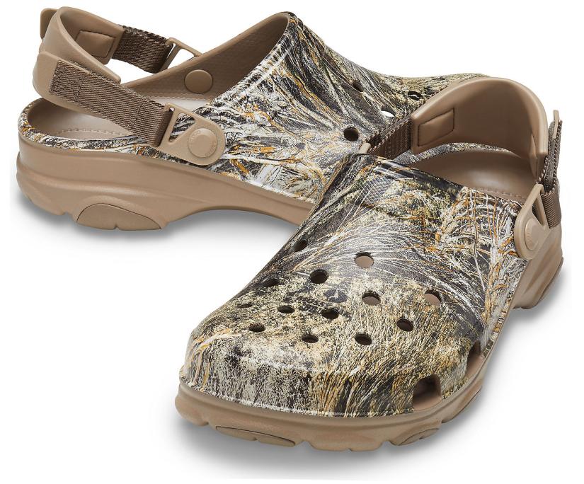 Women/Men Classic All-Terrain Mossy Oak® Brush Clog Khaki | Crocs Clogs