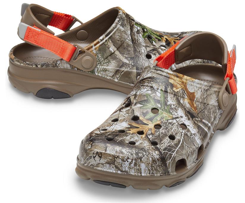 Women/Men Classic All-Terrain Realtree Edge® Clog Walnut | Crocs Clogs