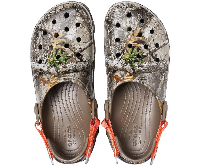 Women/Men Classic All-Terrain Realtree Edge® Clog Walnut | Crocs Clogs
