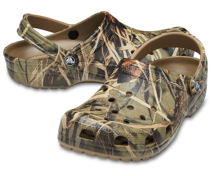 Women/Men Classic Realtree® V2 Khaki | Crocs Clogs
